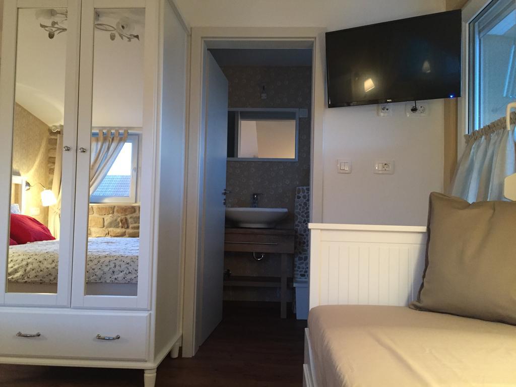 Hotel Samarin Črnomelj Kültér fotó